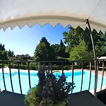 Maison Verte 호텔