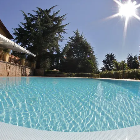 Maison Verte Szálloda 3*