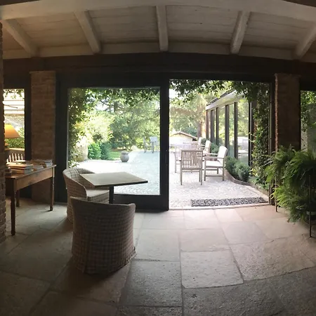 Maison Verte Hotel 3*