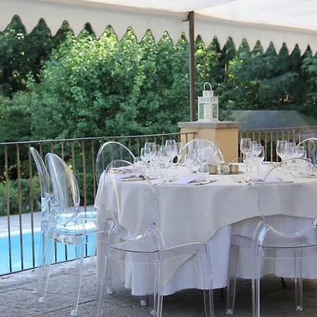 Maison Verte Hotel 3*