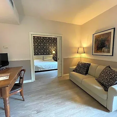 Maison Verte Hotel 3*